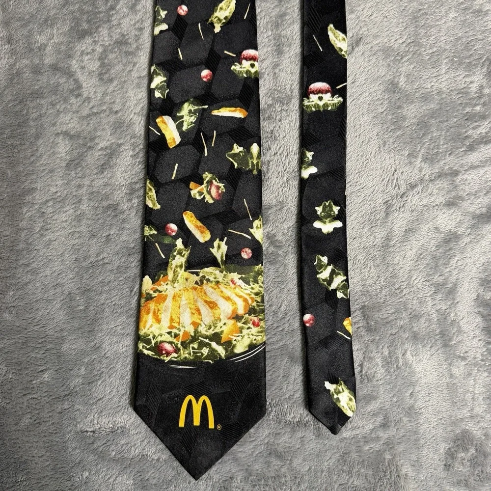 McDonald's Chicken Salad Men's Neck Tie Novelty Tie Vintage 2006‎ Collection